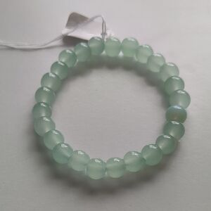 Elegant Green Beaded Bracelet